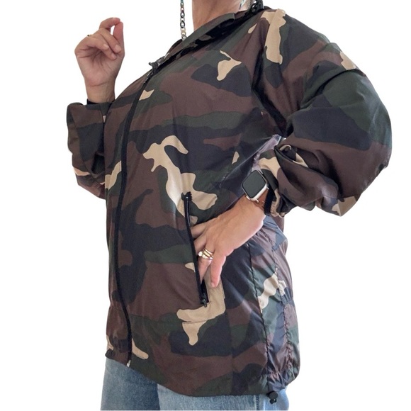 Forever 21 Mens Jacket - Picture 3 of 6